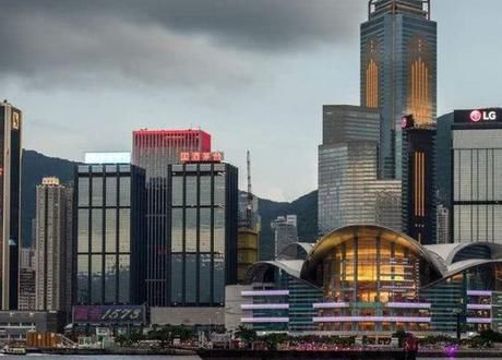 香港对大多数国家免签,为啥唯独大陆游客要办