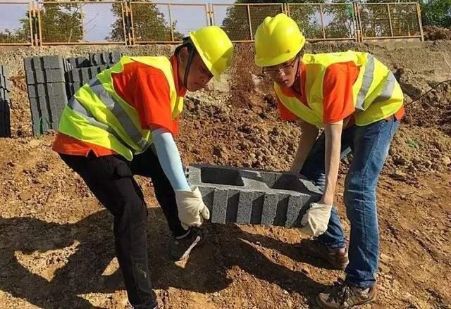 作为一名人民教师,课后时间可以做些什么来补