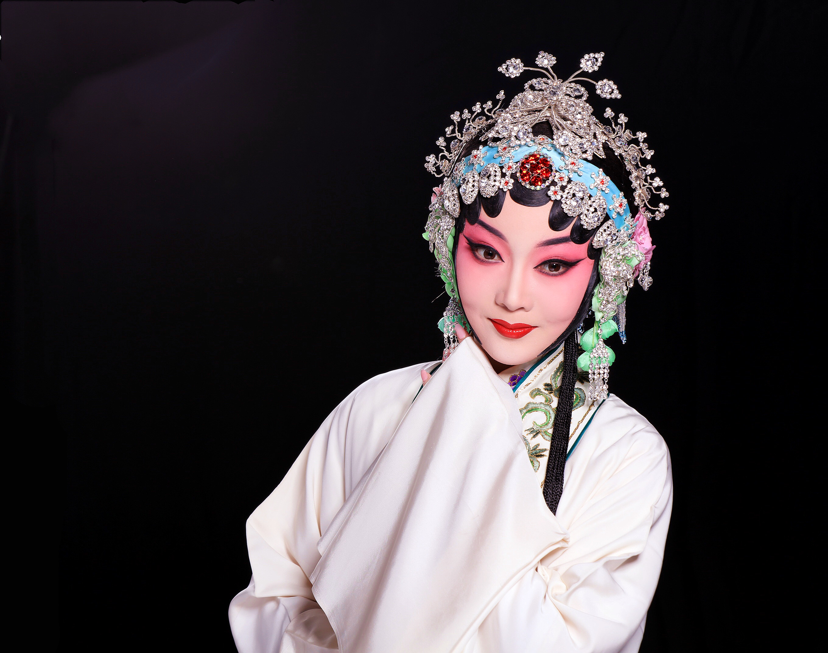 超经典的经典《锁麟囊》《白蛇传》月底连演两场