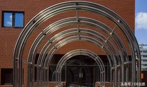 国内最难考的这4所研究生学院,一旦考上,年薪