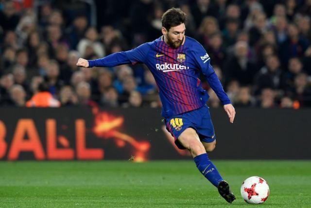 巴萨球迷想在中国招黑吗?讽西班牙人是中国人