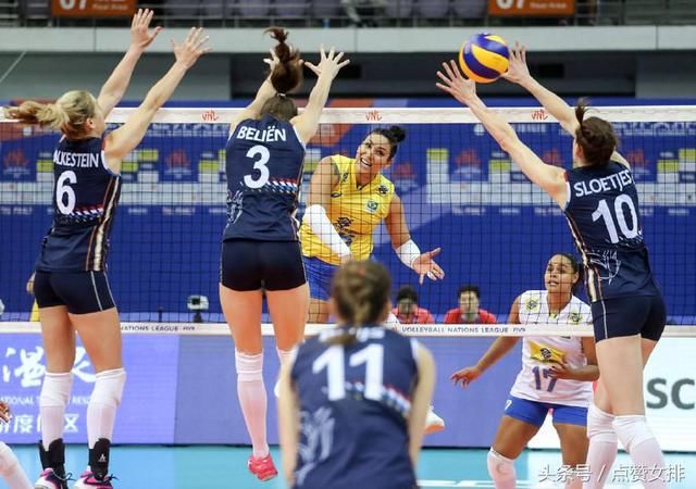 荷兰输球中国女排提前进四强,小组末战李盈莹
