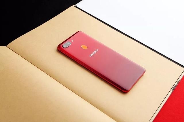 宛如梦中色彩|OPPO R15梦境版赏评