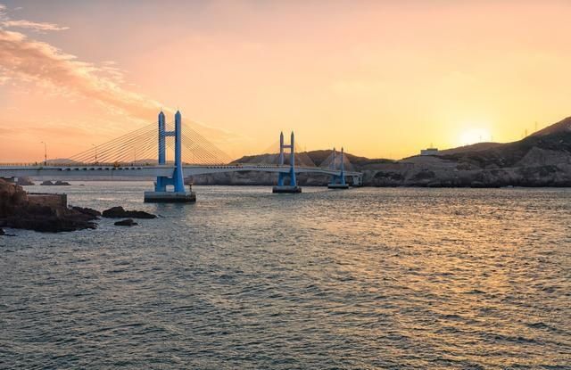 来到舟山枸杞岛,海钓是必不可少的,因为你有好