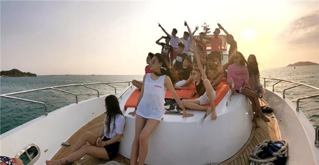 他是牌牌琦的对手提800万劳斯莱斯遭批评,回应