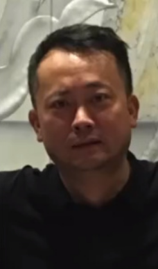 鄢军起诉周立波索赔4500万美元 遭其怒怼：我要开扒你的皮