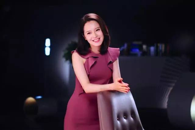 华姐| 另一面:"冠军妈妈"艾楚怡