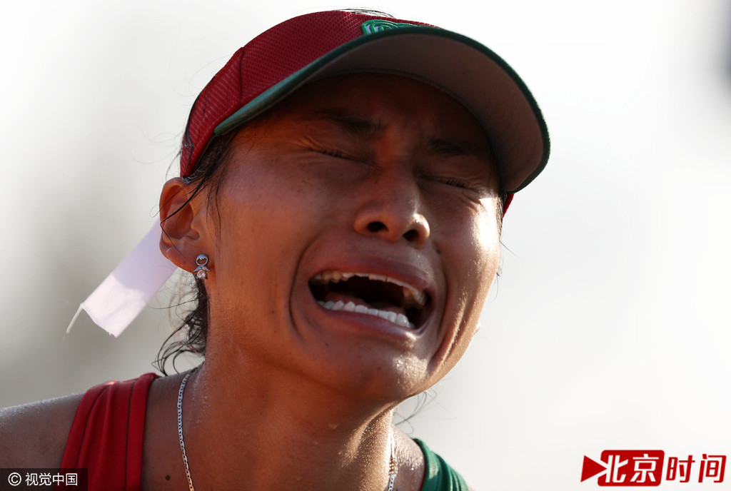 竞走女子20公里:刘虹反超夺冠 墨西哥选手痛哭