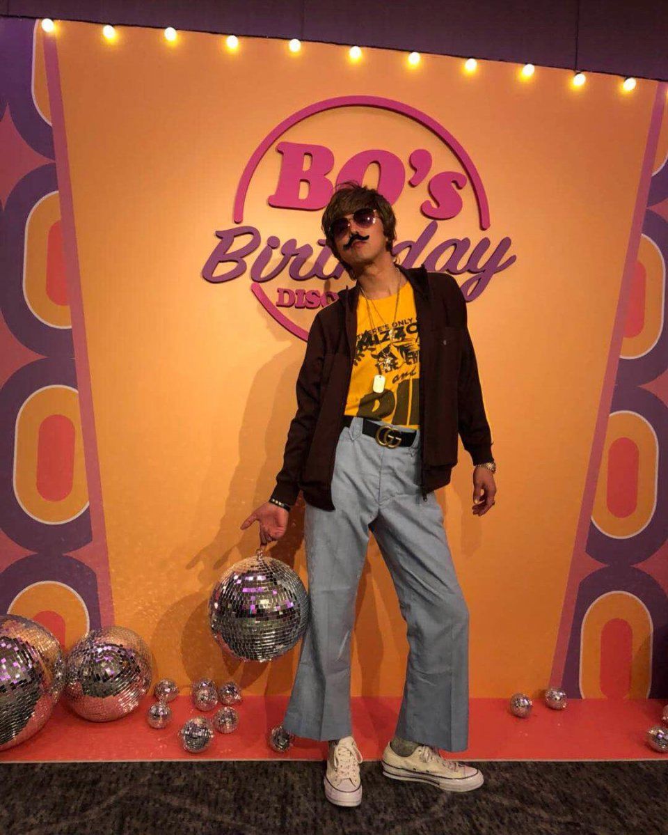 画中人是咘咘还是波妞?贾静雯家这幅画有意思