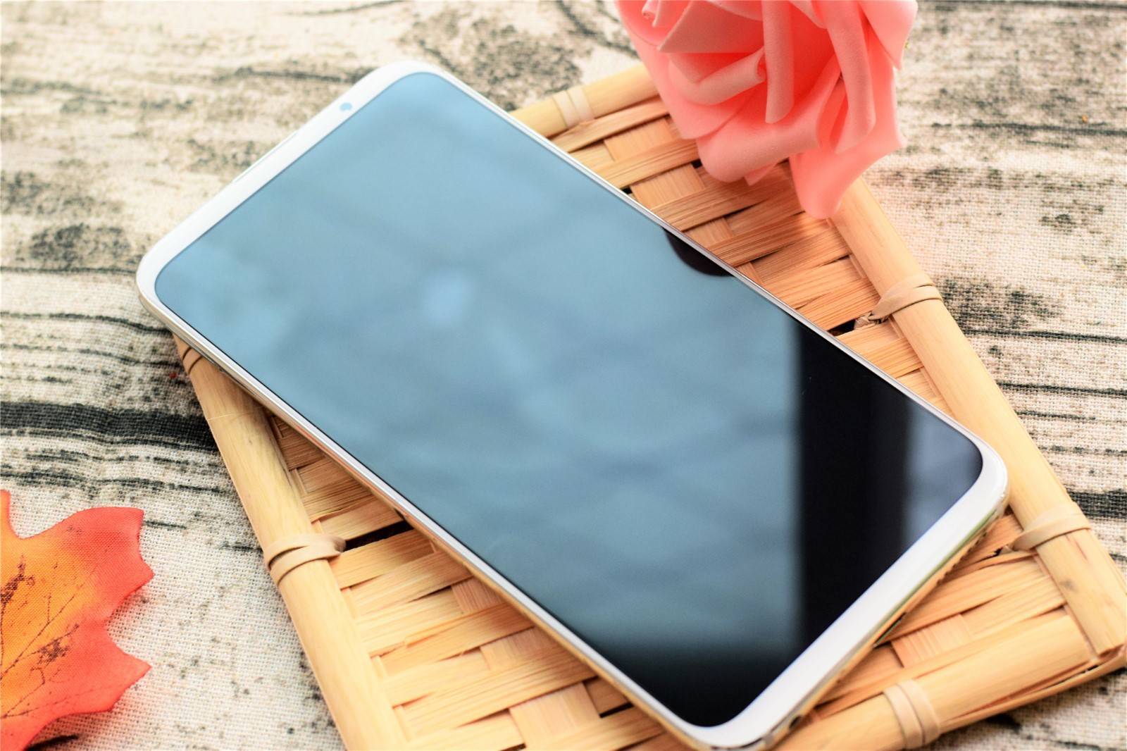 用了1个月,七大角度告诉你,魅族16th Plus值不