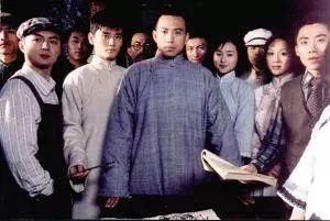 看电影电视剧就能学政治,背诵效果翻三倍!