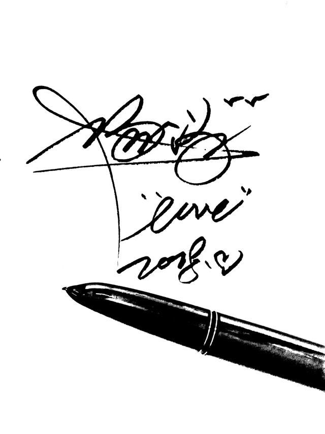 胡一天,杨洋,迪丽热巴,熊梓淇,黄子韬五个人的签