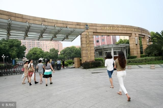 注意:农民家中2018大学新生,农村户口可以不迁