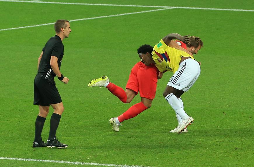 马拉多纳炮轰国际足联!世界杯操纵比赛踢假球