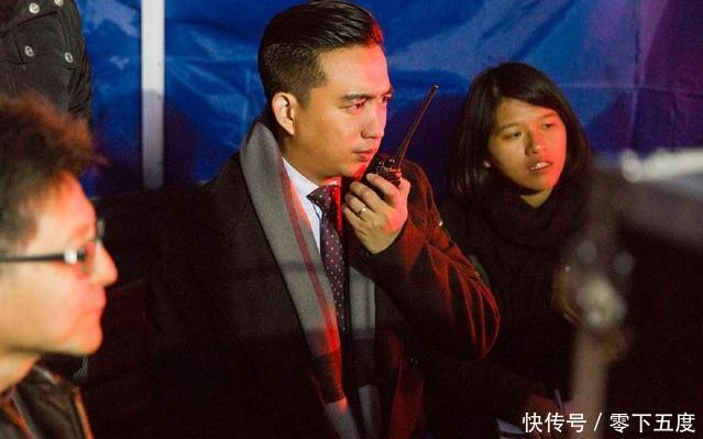 同样是做搭档录真人秀,黄磊对刘宪华和张艺兴