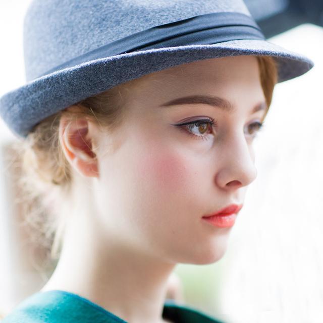 最近，白俄罗斯政府现在又呼吁中国人，来到白俄罗斯定居娶当地的俄罗斯美女们。出台了一系列措施，愿意留在白俄罗斯的男子还可以根据工作补贴，加上绝美的白俄罗斯女孩确实能够吸引了广大的男子的。