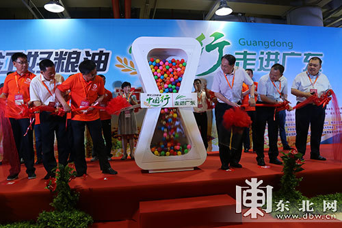 一个县的组团营销纪实:每天蹲点14个小时计算人流量