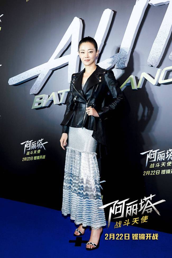 卡梅隆携主创空降《阿丽塔》中国首映礼