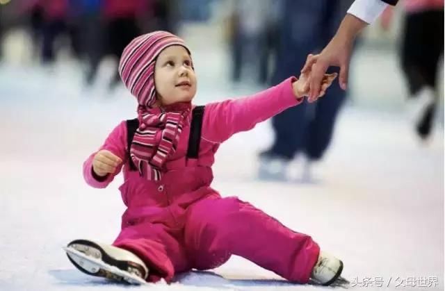 2岁男童兴趣班累成秃头!我们该拿兴趣班怎么办