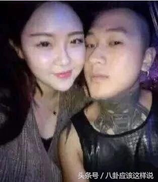 方丈结婚证曝光,女友身份被证书 王小国分手传