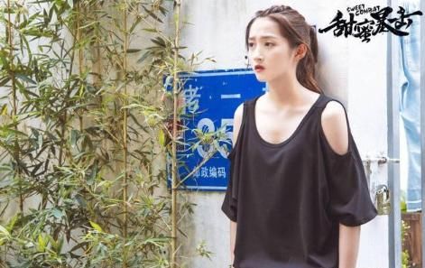 鹿晗迪丽热巴《甜蜜的暴击》《一千零一夜》撞