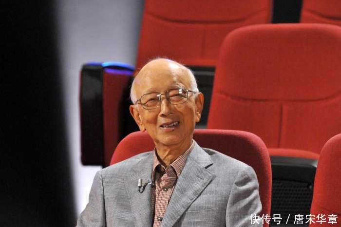 70年代末邹文怀已经成为和邵逸夫一样的香港娱乐大亨.