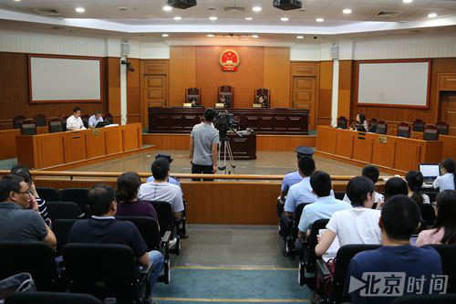 王志安遭诉侵权：希望“走廊医生”回归正常