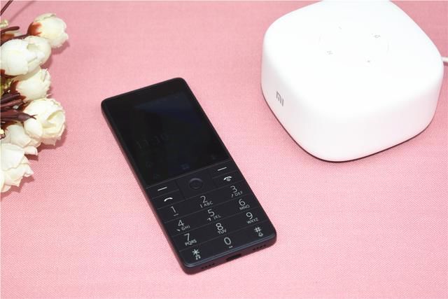 世上最像诺基亚的小米生态链手机,多亲AI电话