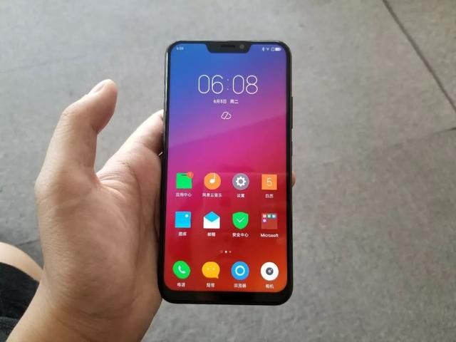 手机热度榜单:第一配骁龙636+6G,销量印度登