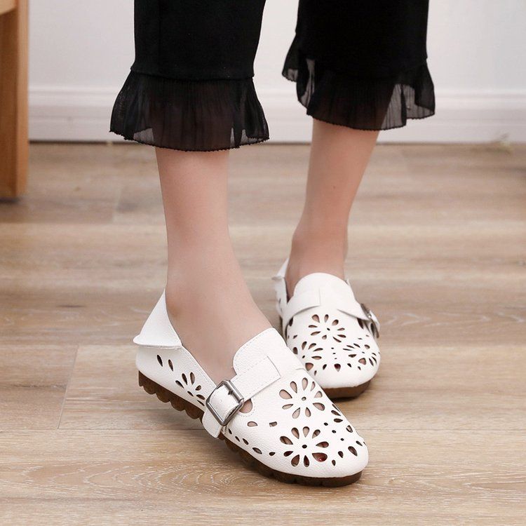 别再小白鞋,今年流行的女鞋是懒人鞋,老婆一口