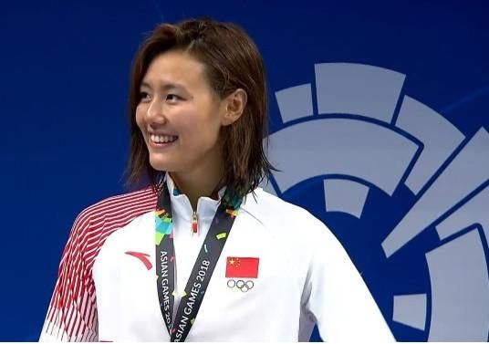 历史第一人!泳坛女神亚运会破世界纪录夺冠,不
