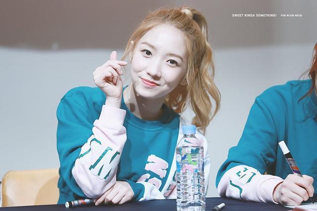 吴宣仪喜欢杨幂,模仿杨幂《爱的供养》,胡彦斌