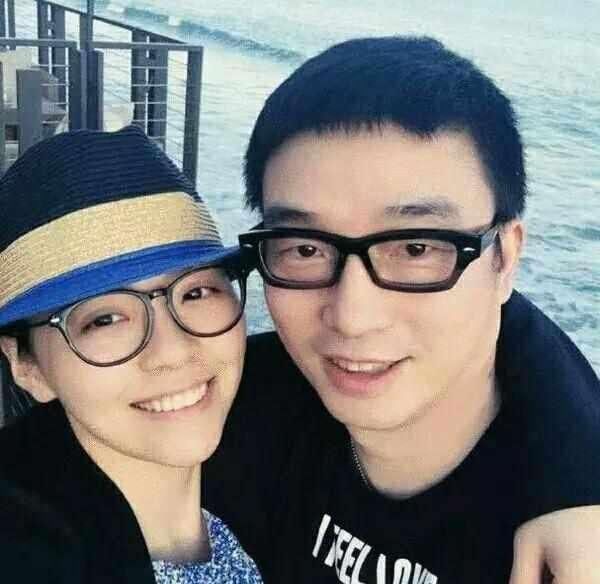 张靓颖被老公骗全部财产?网友:活该!做小三的