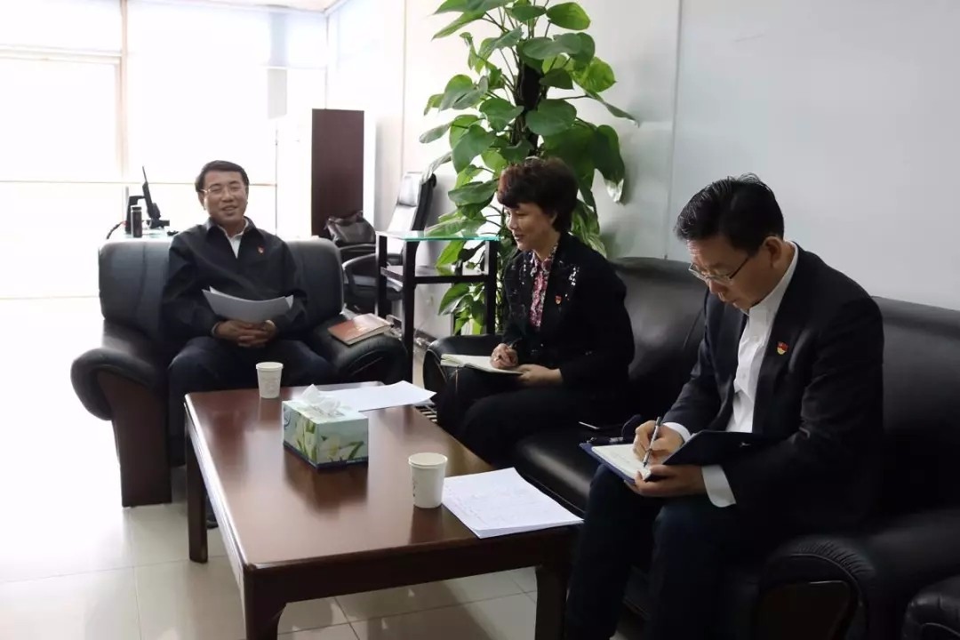 海淀区委书记于军到区直机关工委调研