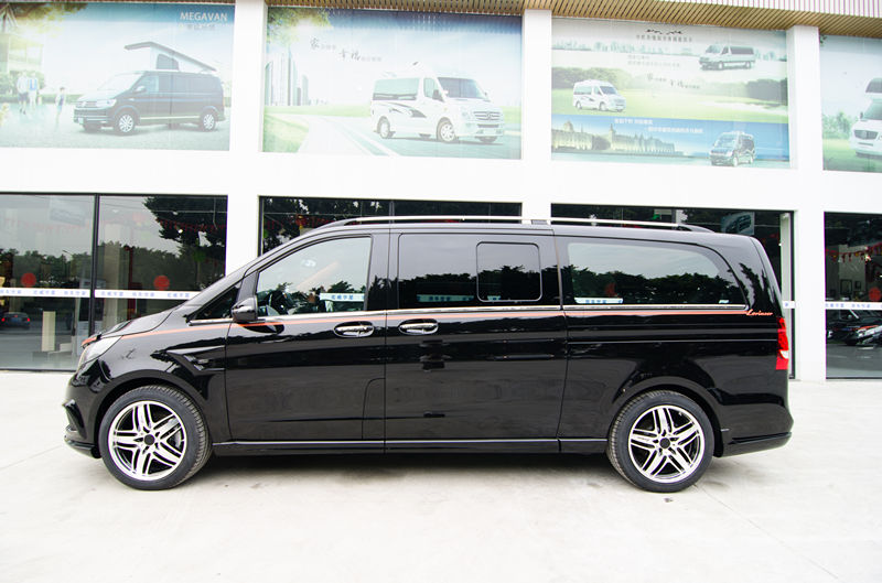 进口奔驰V级商务车百样多变的后尾门车厢,你有