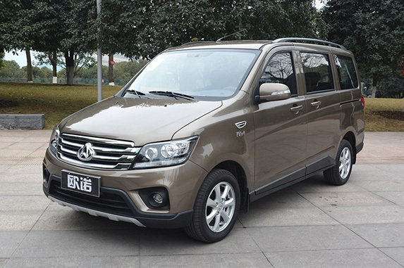 长安欧诺2017款最低价多少钱 国产七座SUV排名