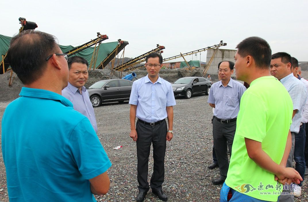 9月1日,市委常委,秘书长,乐山高新区党工委书记高鹏凌率队到乐山高新