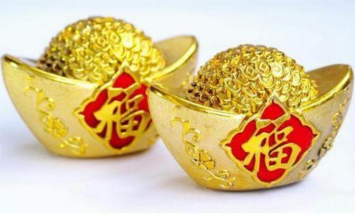 佛渡有缘人,这四个生肖下半年春光大好,佛光普