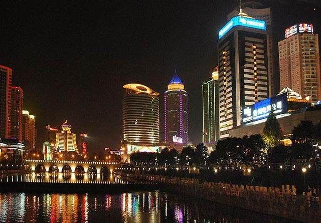 贵阳若吞并这个地级市,将超越昆明,成为云贵