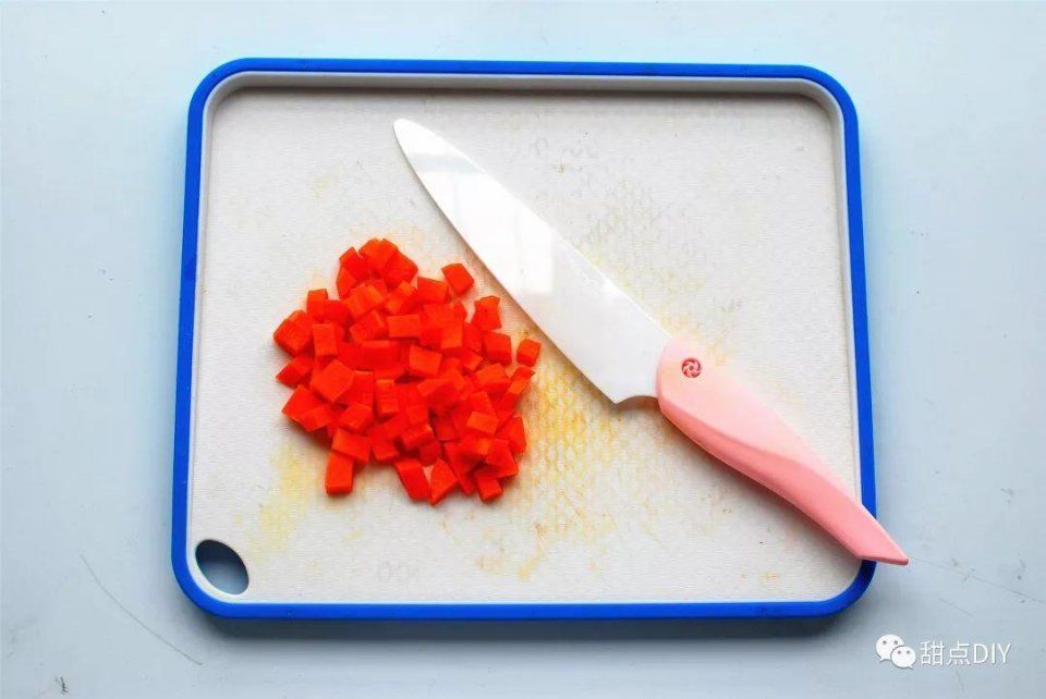 火爆抖音的网红美食--一颗番茄饭