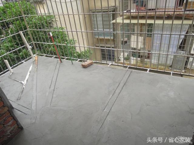 阳台扩大后倒板找平完了,阳台加大了五六平方感觉整个房子都大了不少