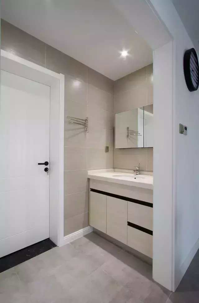 t01dbb538d25af233bb.jpg?size=640x972