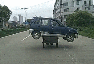 欺负我女儿，看我不弄死你.