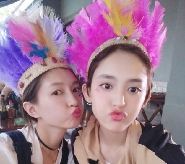 娜扎宋祖儿江疏影连续两年互送生日祝福,花少