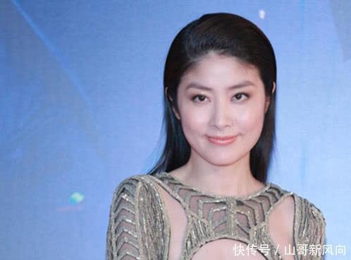 她是向华强都不敢惹的人,身价上百亿,却独宠男