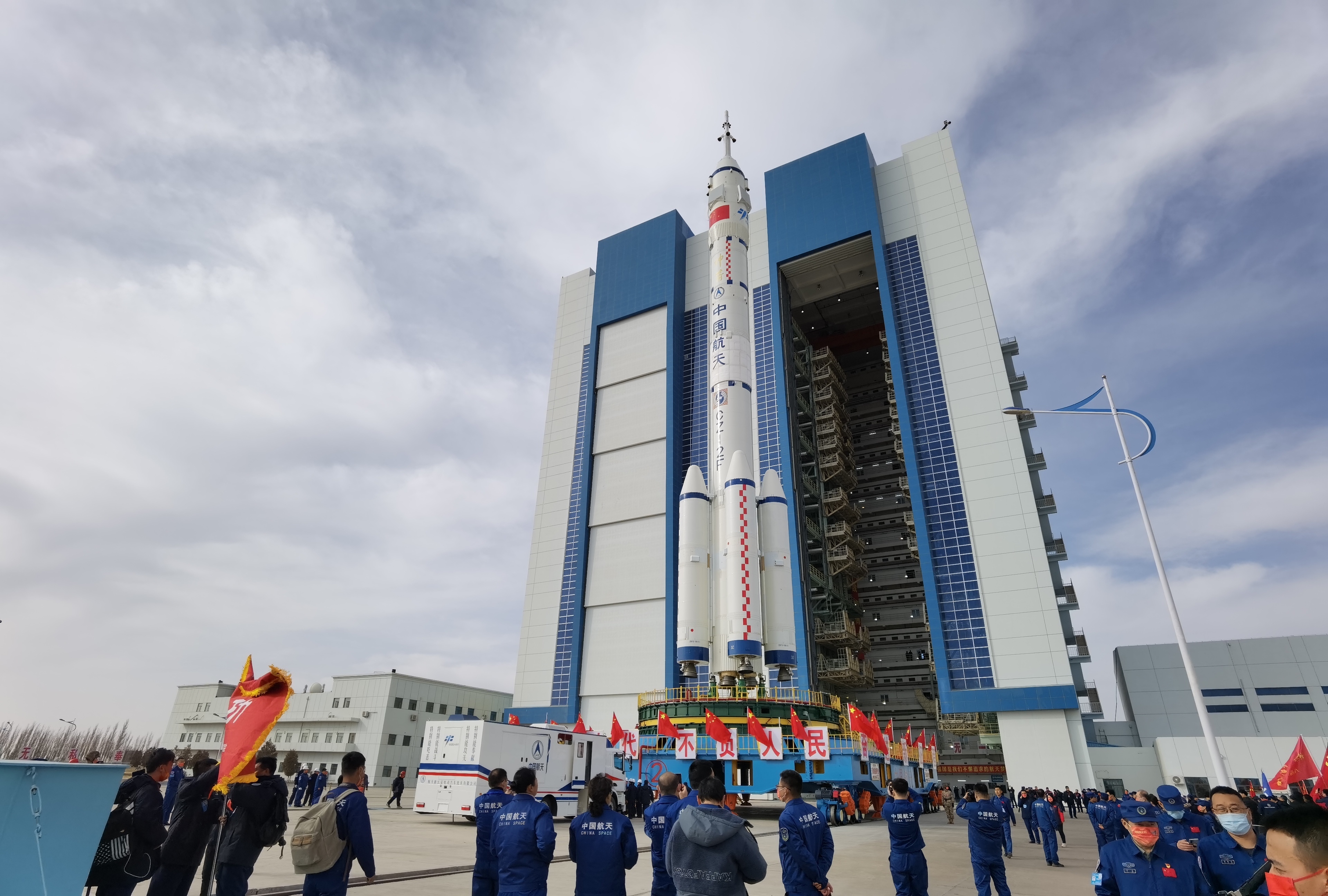 神舟十五即将于11月29日择机发射,brtv《创新北京》报道组已到达酒泉