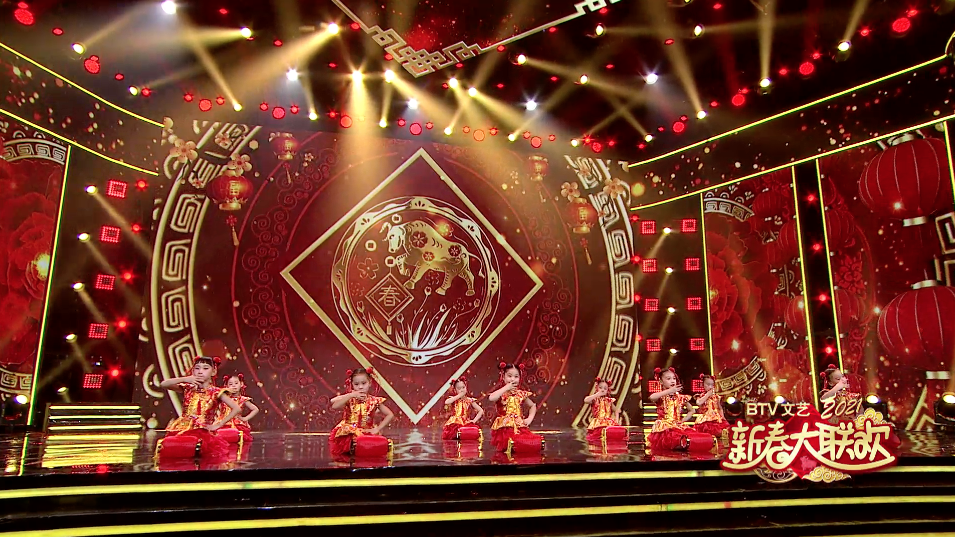 第四期 节目2舞蹈《说唱中国红》