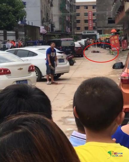 江西上饶街头发生命案 行凶者杀人后欲当街自杀