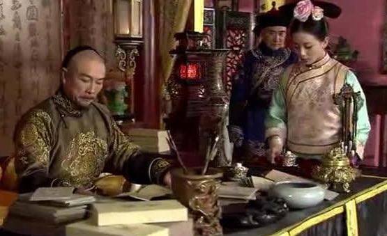 中国历史上怎么不能用红笔写名字?不是迷信,只