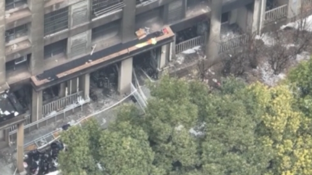 南京住宅火灾致15人死亡多人受伤 起火原因为何?专家分析 南京住宅火灾致15人死亡多人受伤 起火原因为何?专家分析